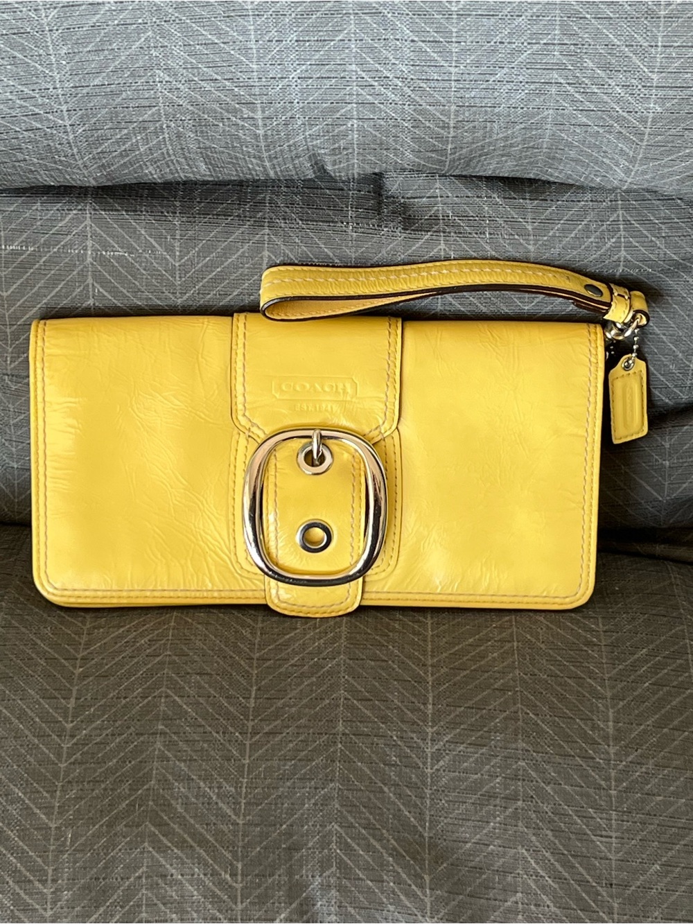 EUC Coach Bleeker Yellow Leather Wristlet Clutch with Buckle Accent